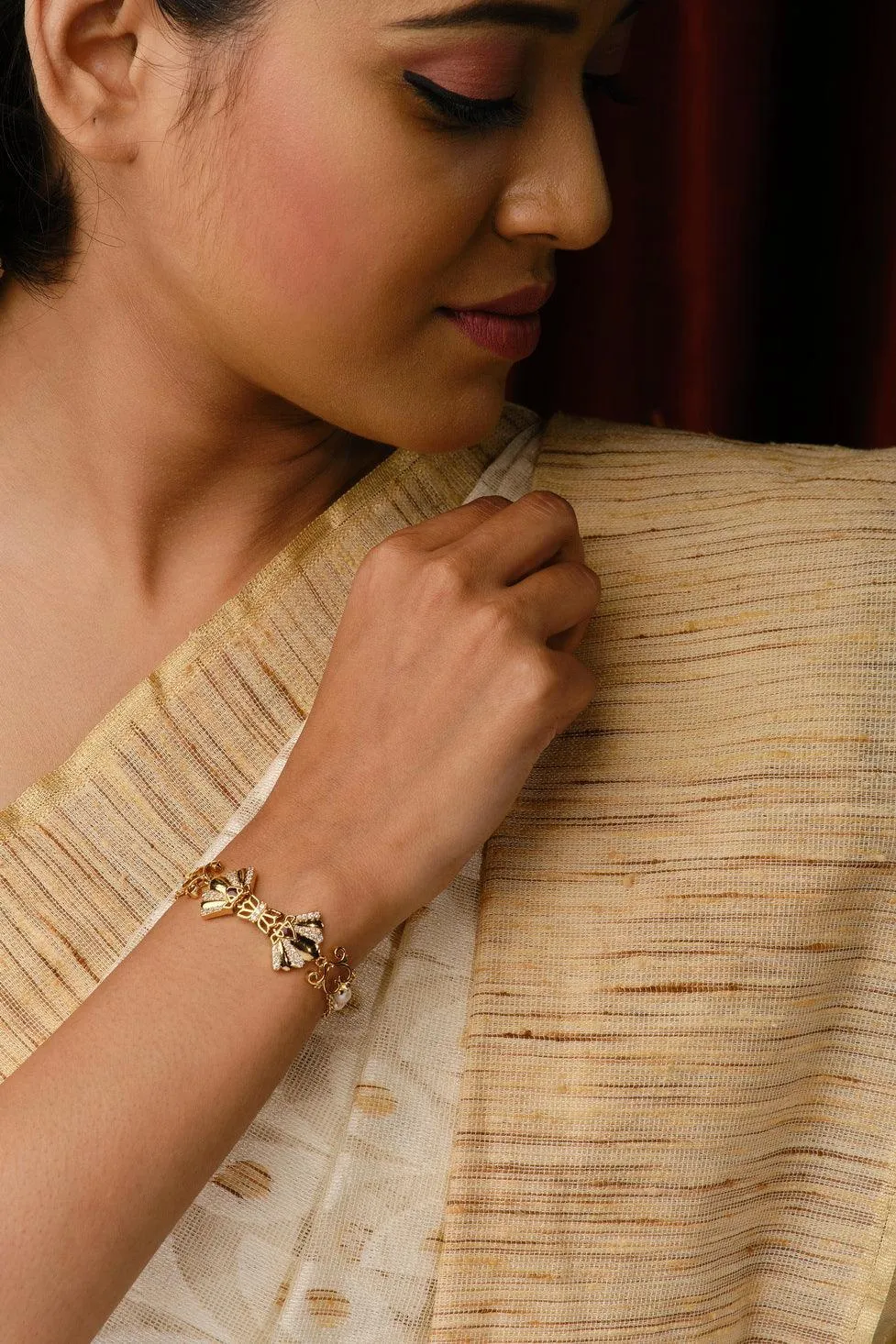 Elegant Shine AD Stone Bracelet