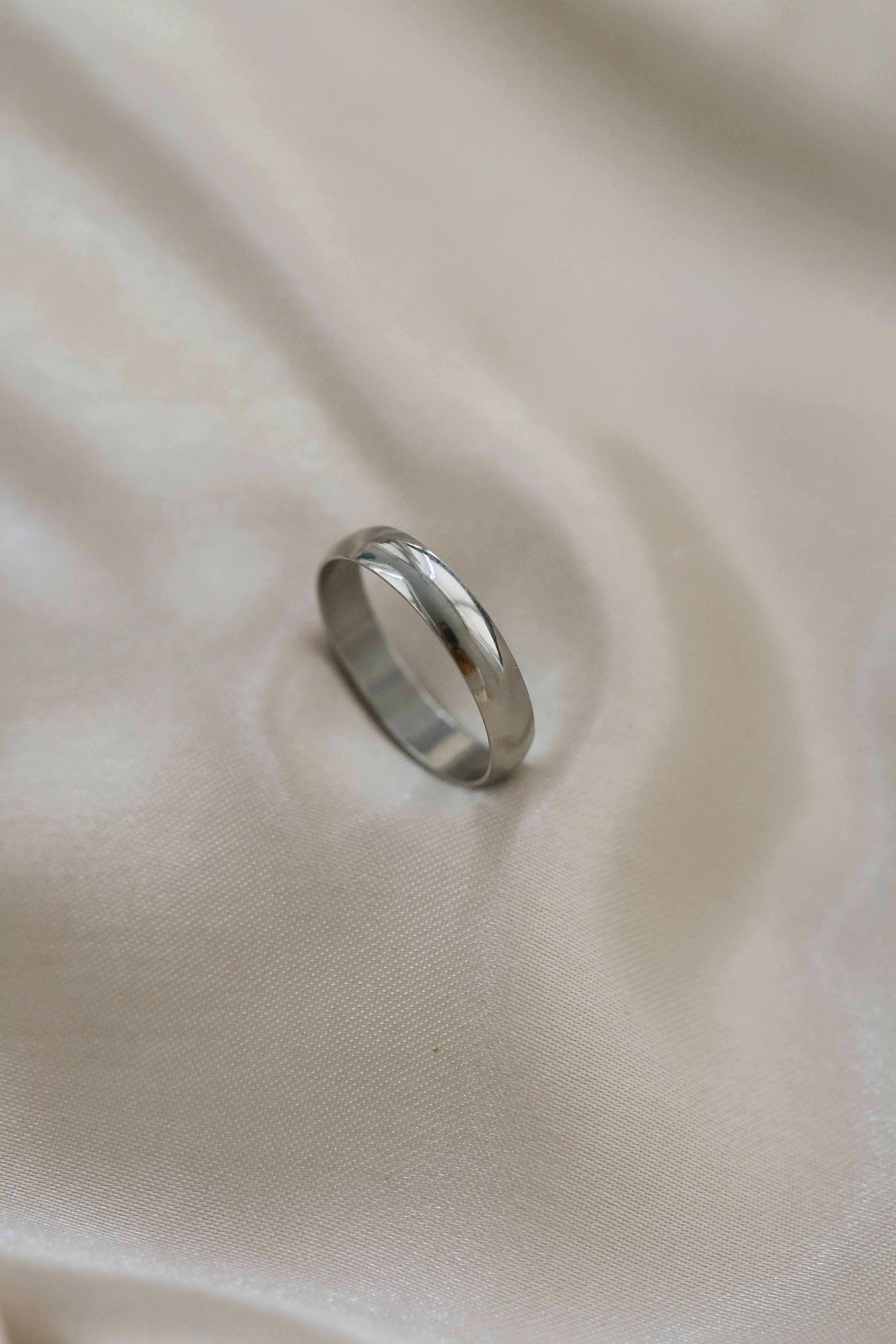 Ellie Ring