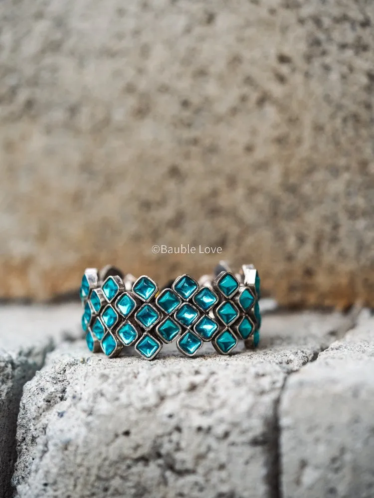 Madhura Glass Patwa Bracelet