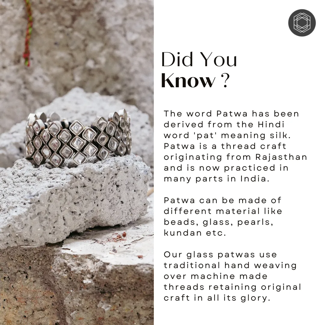 Madhura Glass Patwa Bracelet