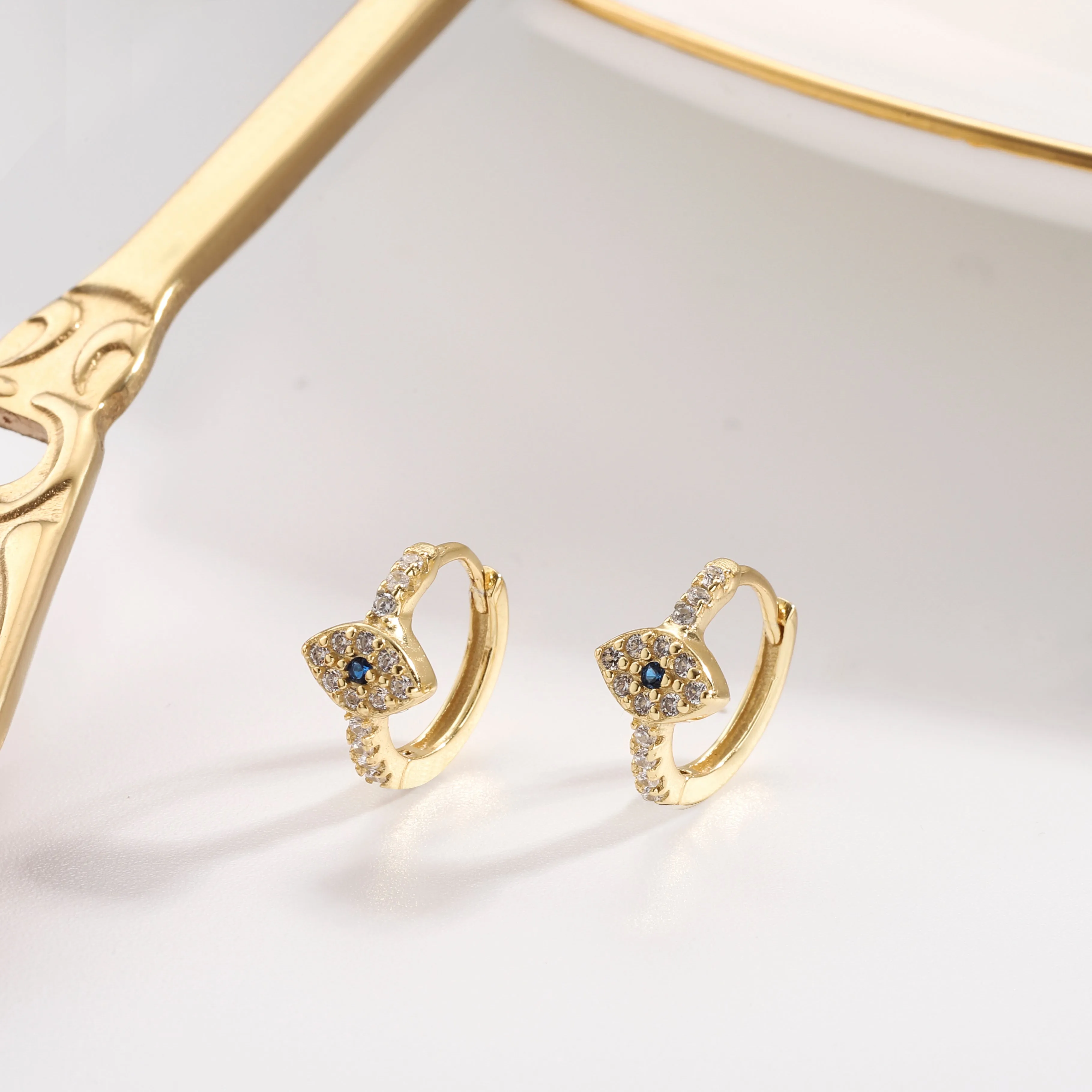 Sapphire Eyes Diamond Hoops Earrings
