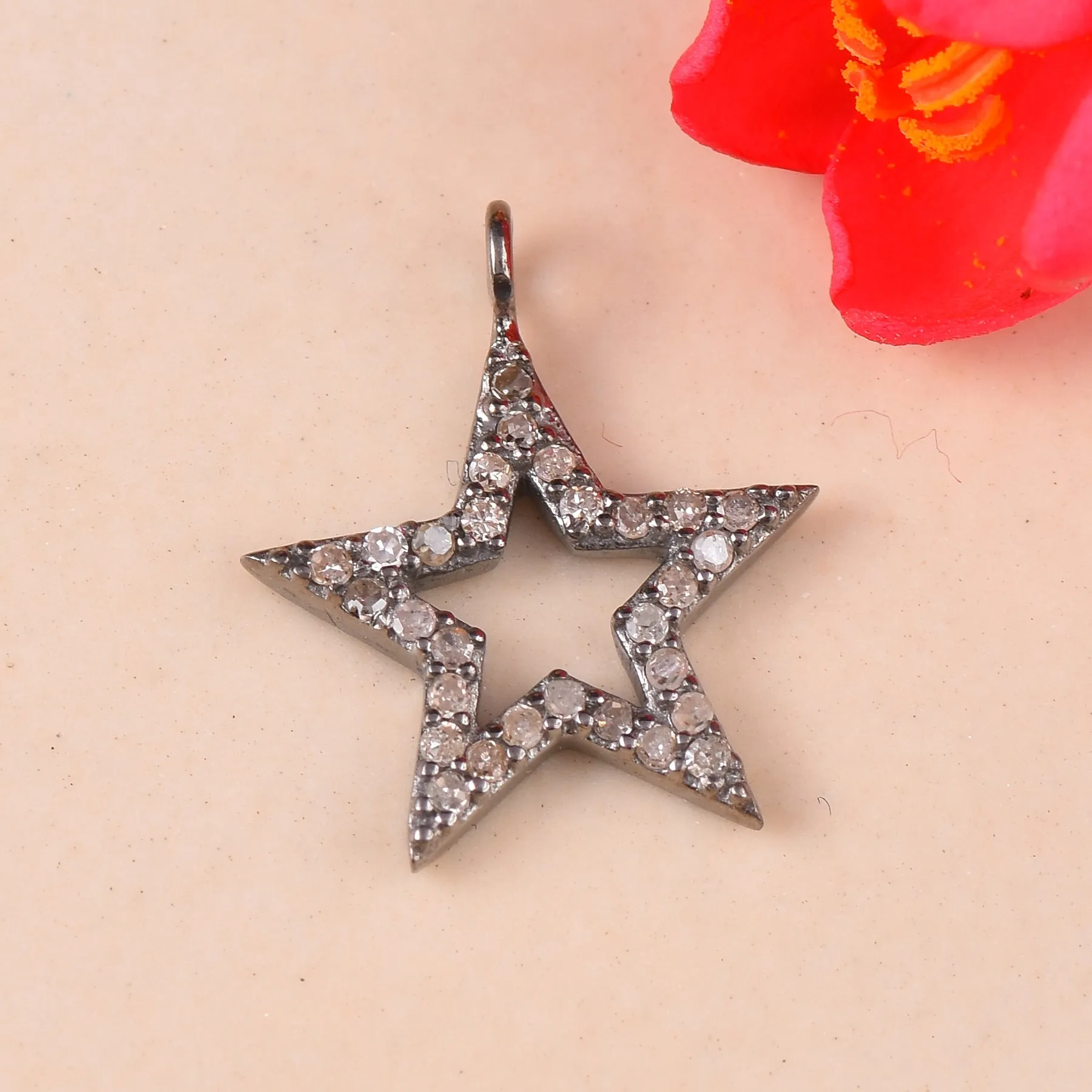 Sparkling Star Pendant