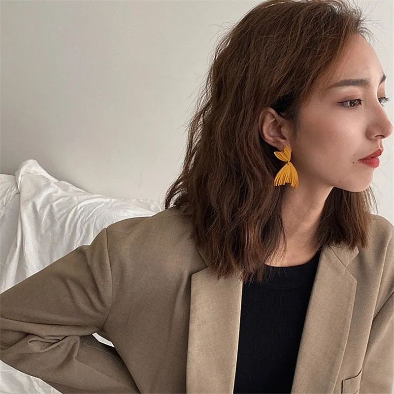TEEK - Tail Earrings