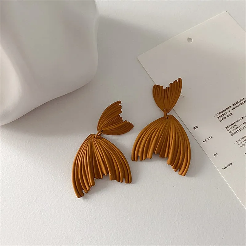 TEEK - Tail Earrings
