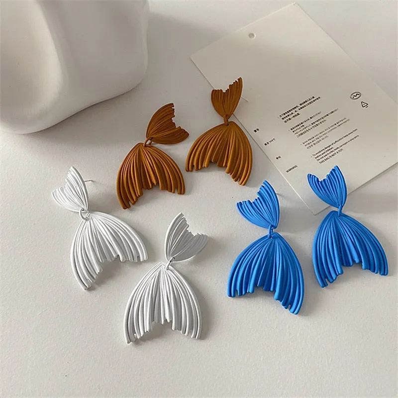 TEEK - Tail Earrings