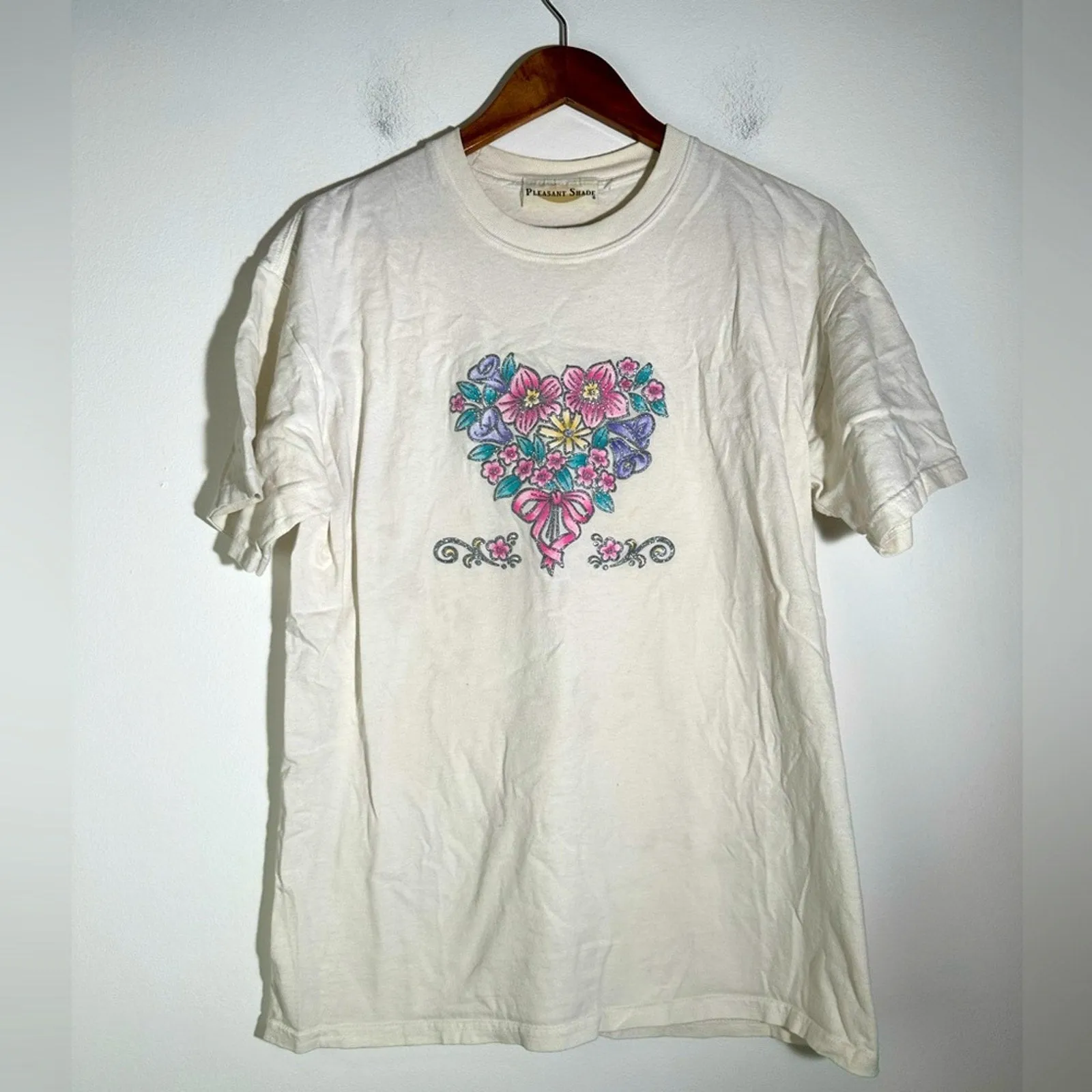 Vintage Floral Heart Graphic Cream Tee