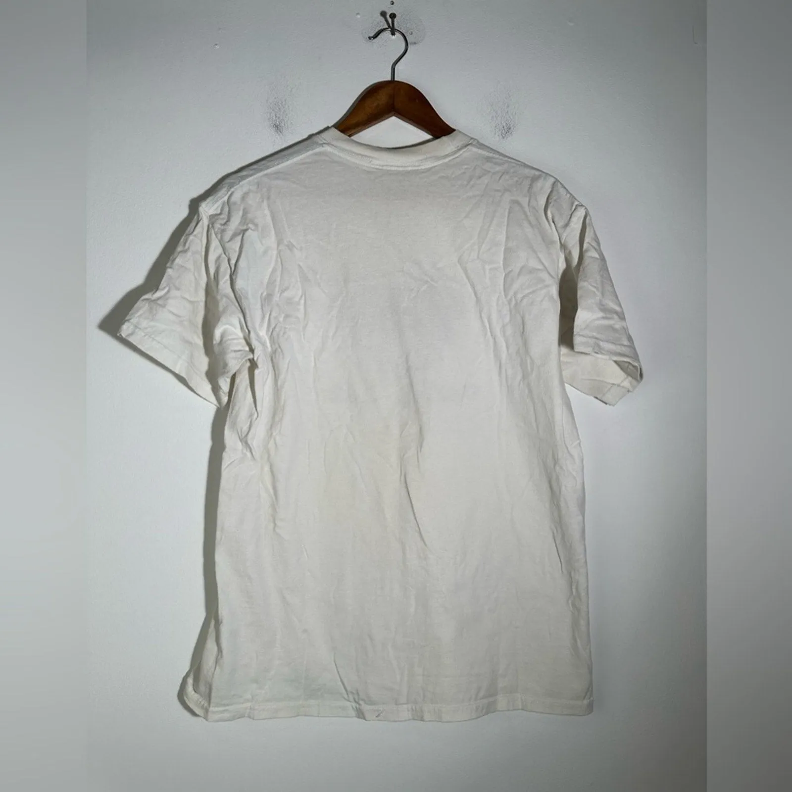 Vintage Floral Heart Graphic Cream Tee